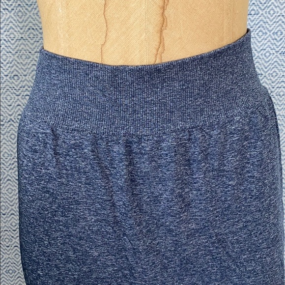 lululemon Boulevard Bliss Skirt - Heather Blue - Picture 2 of 9